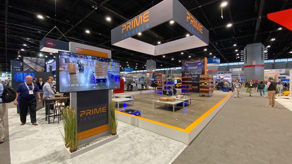 Tech Trade Show Design: Managing Demos and Heavy Traffic